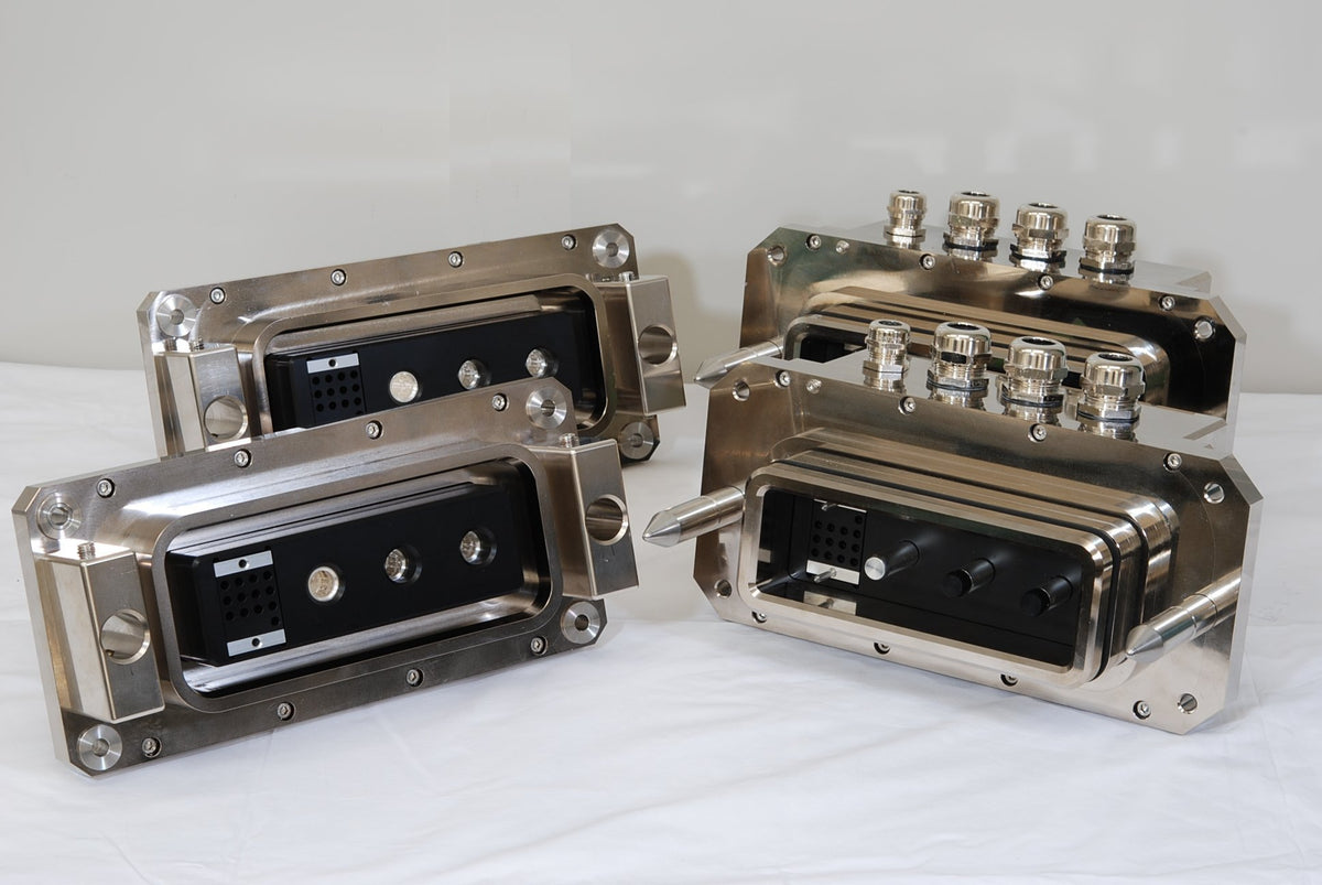 Globetech Products HighCurrent Connectors GLOBETECH